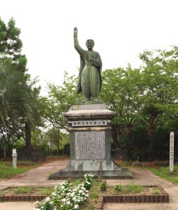 天草四郎銅像